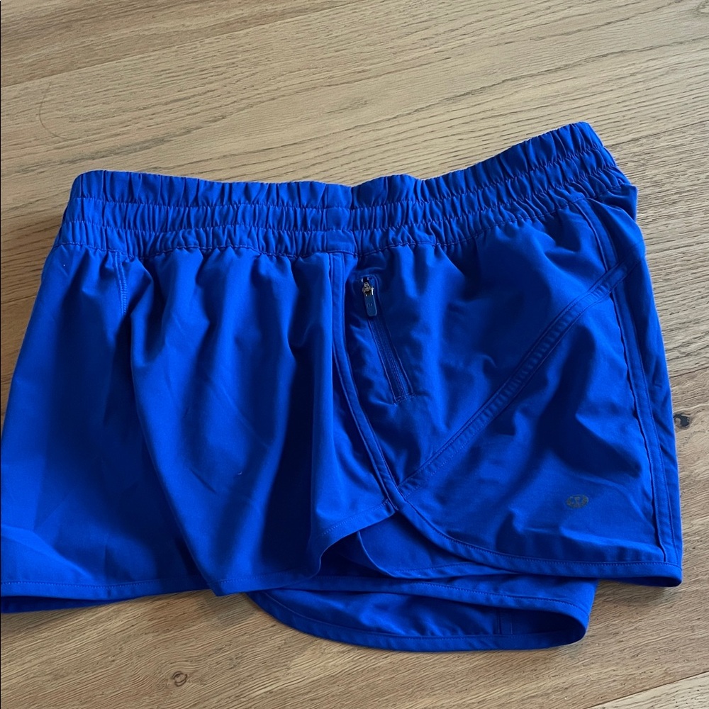 Lululemon women’s size 12 Athletic Shorts - Picture 2 of 4